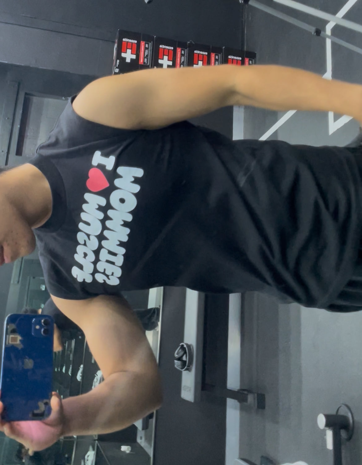 I ❤️ Muscle Mommies